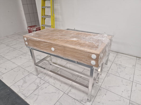 4ft by 2ft (120cm by 60cm) butcher block chopping board